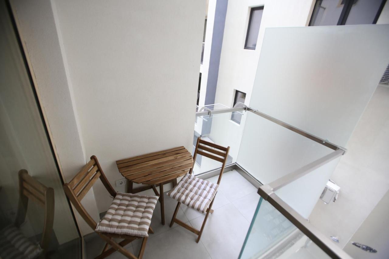 Premium Studios Mamaia Nord - Marea La 50M Navodari Bagian luar foto