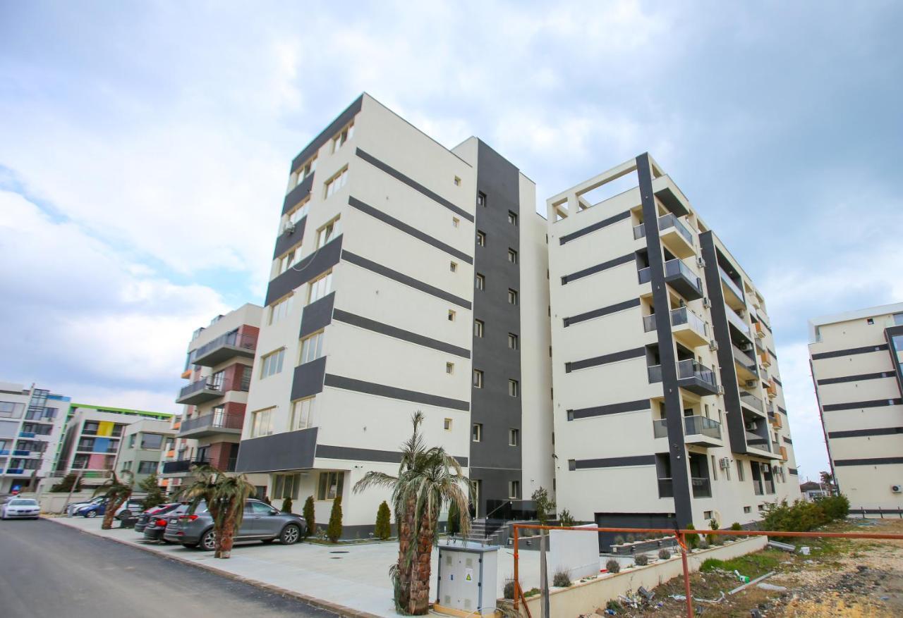 Premium Studios Mamaia Nord - Marea La 50M Navodari Bagian luar foto