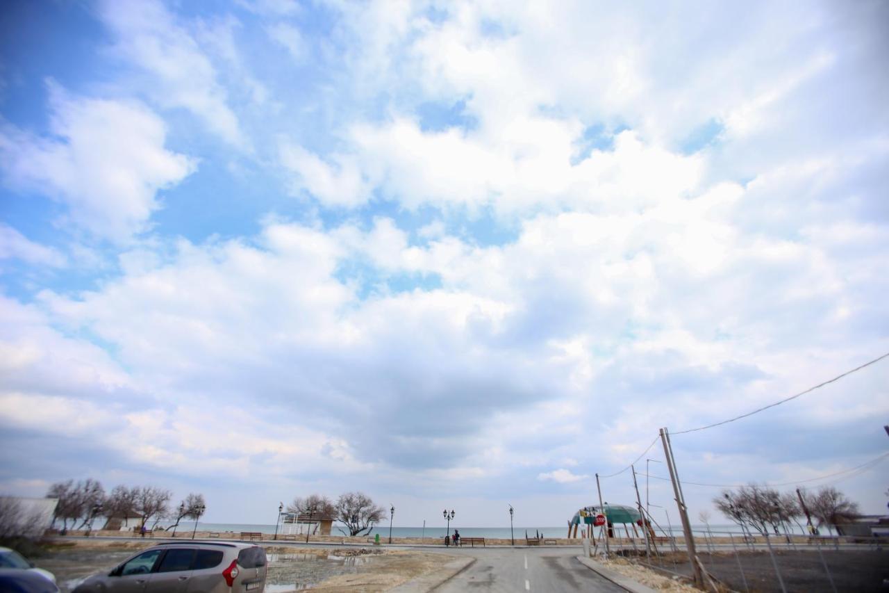 Premium Studios Mamaia Nord - Marea La 50M Navodari Bagian luar foto