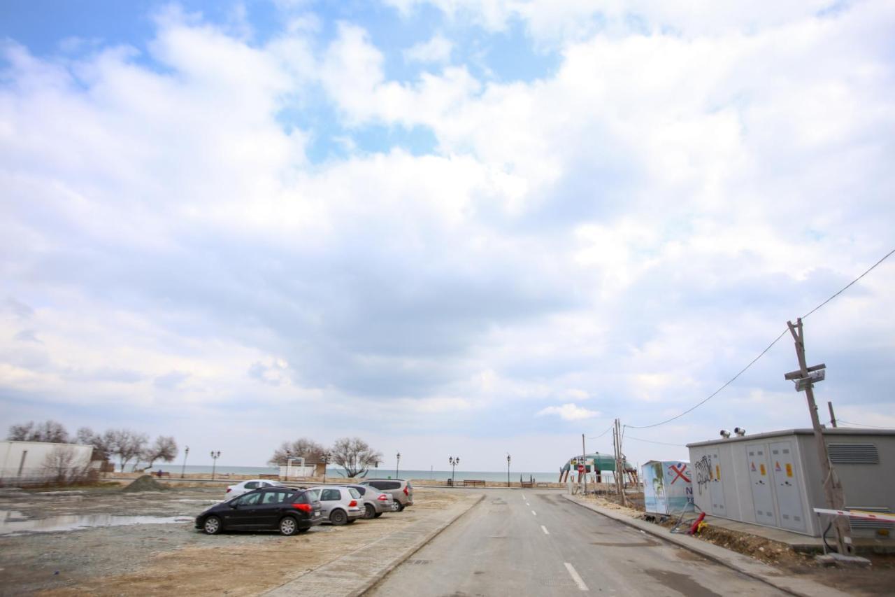 Premium Studios Mamaia Nord - Marea La 50M Navodari Bagian luar foto