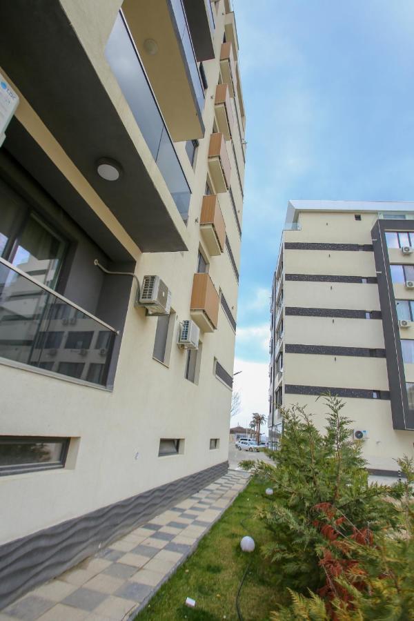 Premium Studios Mamaia Nord - Marea La 50M Navodari Bagian luar foto