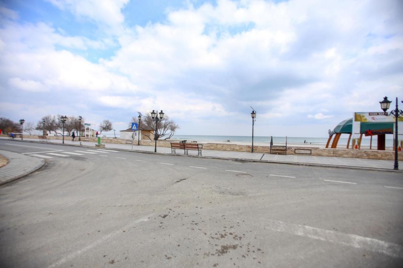 Premium Studios Mamaia Nord - Marea La 50M Navodari Bagian luar foto